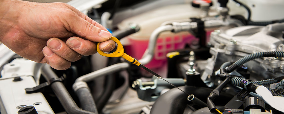 Budget Insurance's guide to basic car maintenance - 23 Jan Main Article Image